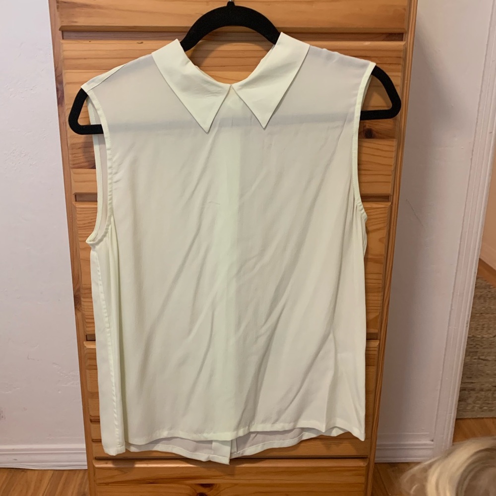 Mint Green Sleeveless Equipment Shirt